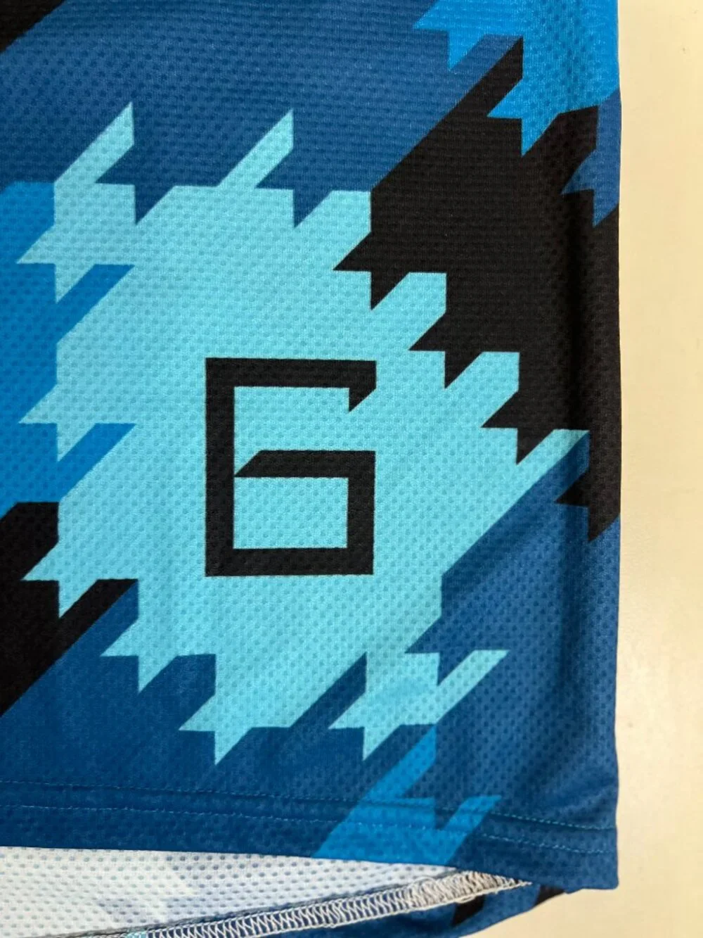 Twin Six M. Trail Jersey Genesis Crypsis Tech Tee Blue/Black - Size Medium